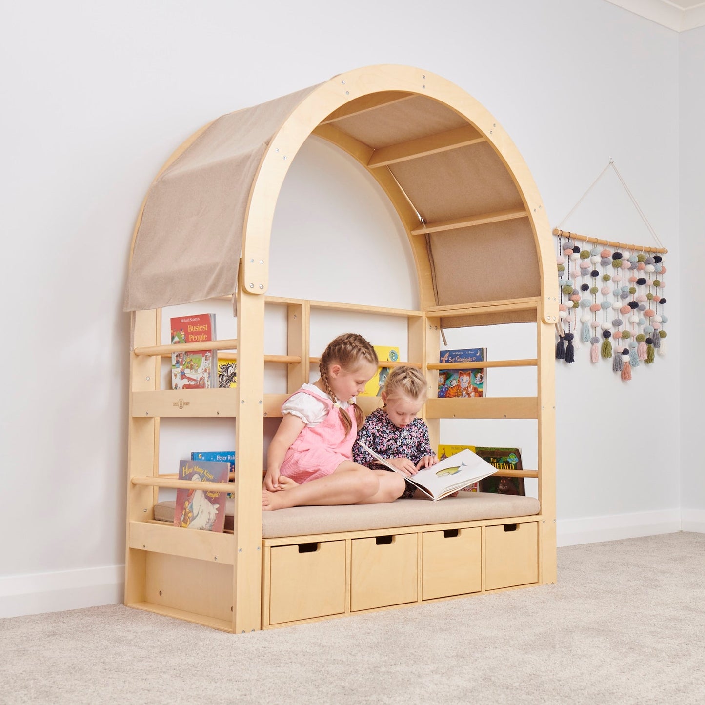 NEW | Play Stand Plus