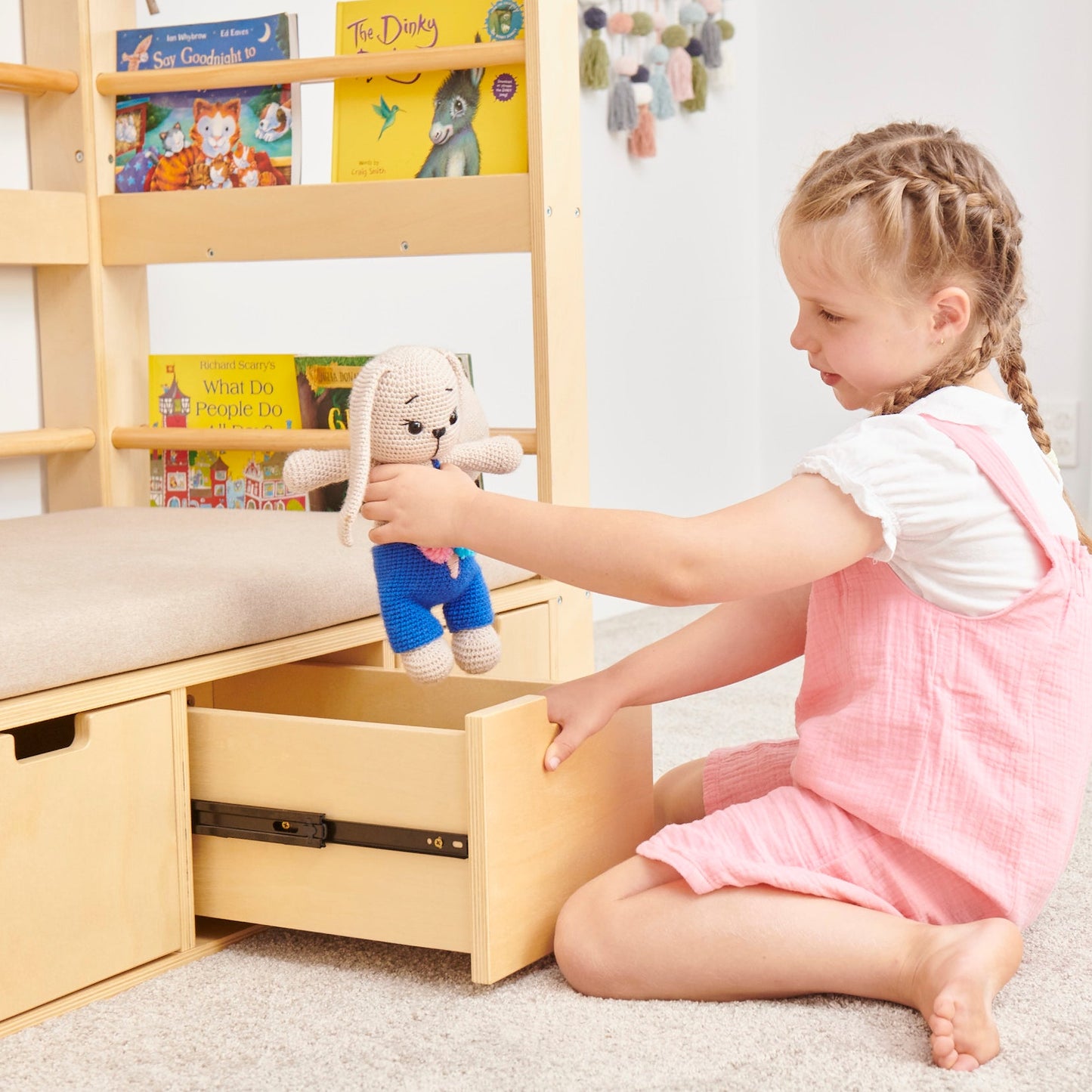 NEW | Play Stand Plus