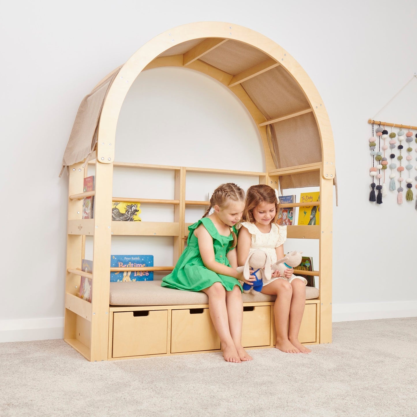 NEW | Play Stand Plus